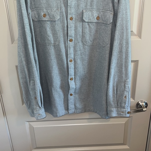 Patagonia Large Over Shirt - Picture 3 of 5